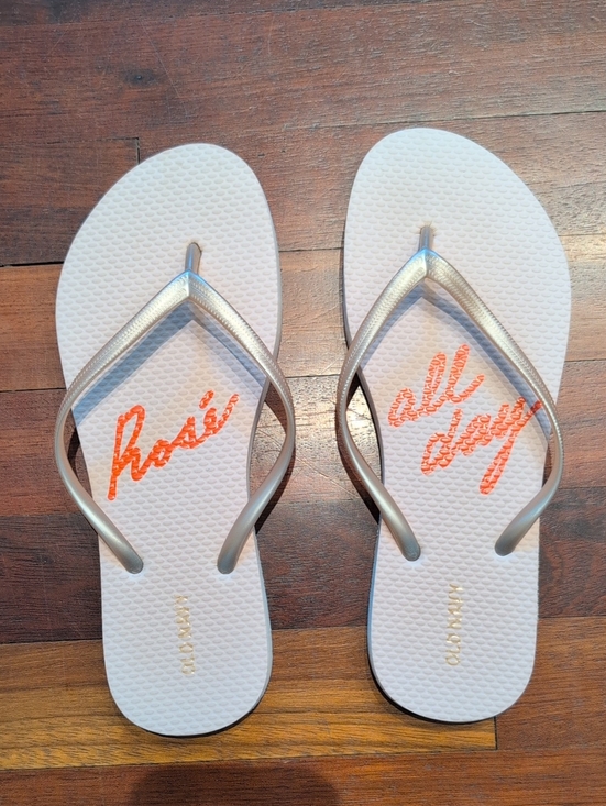 Old Navy Shoes - Old Navy Pink Champagne Flip Flops Rose All Day